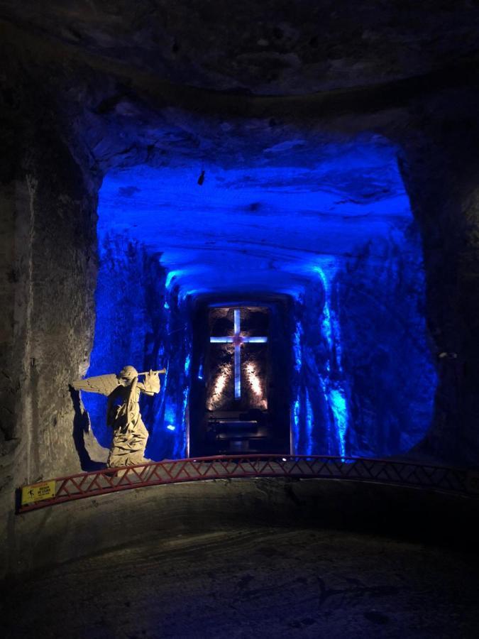 Hostal La Fulana Zipaquirá Εξωτερικό φωτογραφία